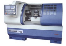 Máy tiện CNC CK6432 x 500/750
