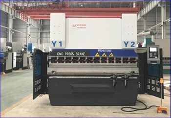 Máy chấn tôn CNC 1600T/6000