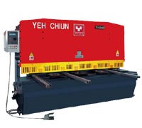 Máy cắt thủy lực đa trục CNC YEH-CHIUN YCS-31045H