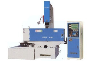 Máy xung CNC EDM540