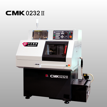Máy tiện CNC CMK 0232 II