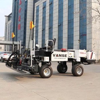MÁY CÂN BẰNG SÀN BÊ TÔNG LASER VANSE	YANMAR 3TNV80F VỚI HỆ THỐNG ĐIỀU KHIỂN TỪ XA